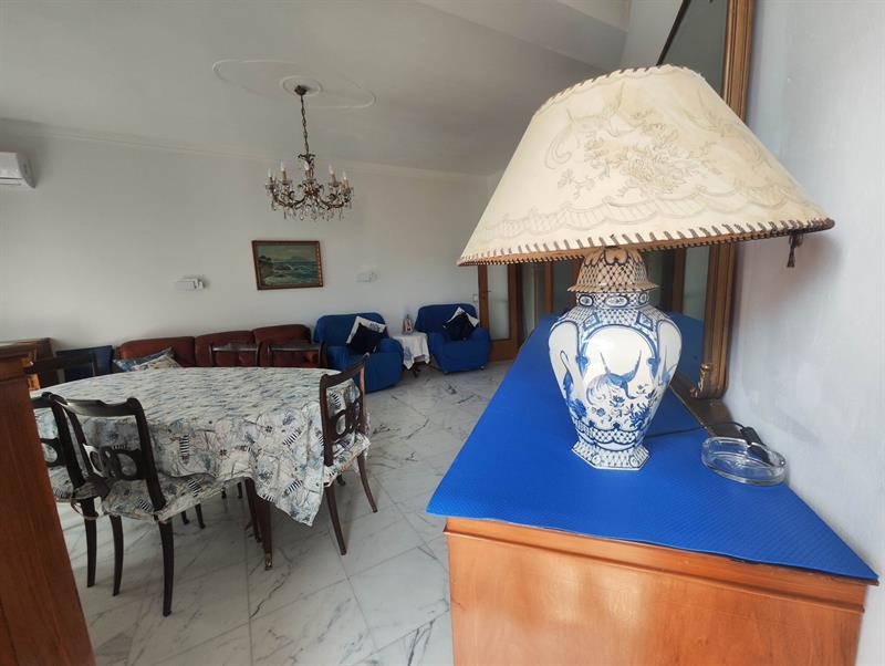 Salone