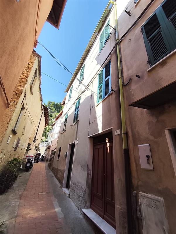 Nella caratteristica frazione di Moglio